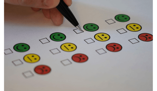 Zelf een online enquete maken. Welke tool kies je